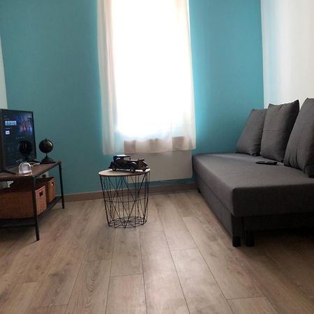 Superbe Appartement Meuble Refait A Neuf Tricastin Pierrelatte Exteriör bild