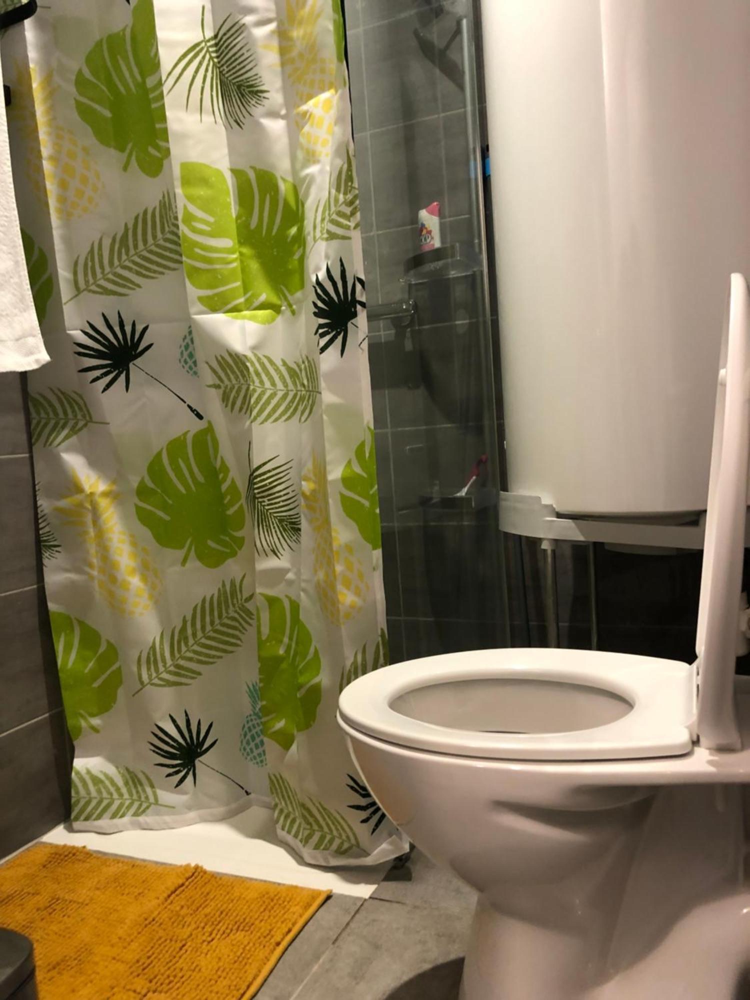 Superbe Appartement Meuble Refait A Neuf Tricastin Pierrelatte Exteriör bild
